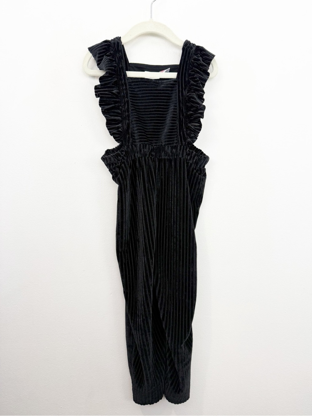 Zara Girls Ruffled Velvet Black Jumpsuit Size 3-4